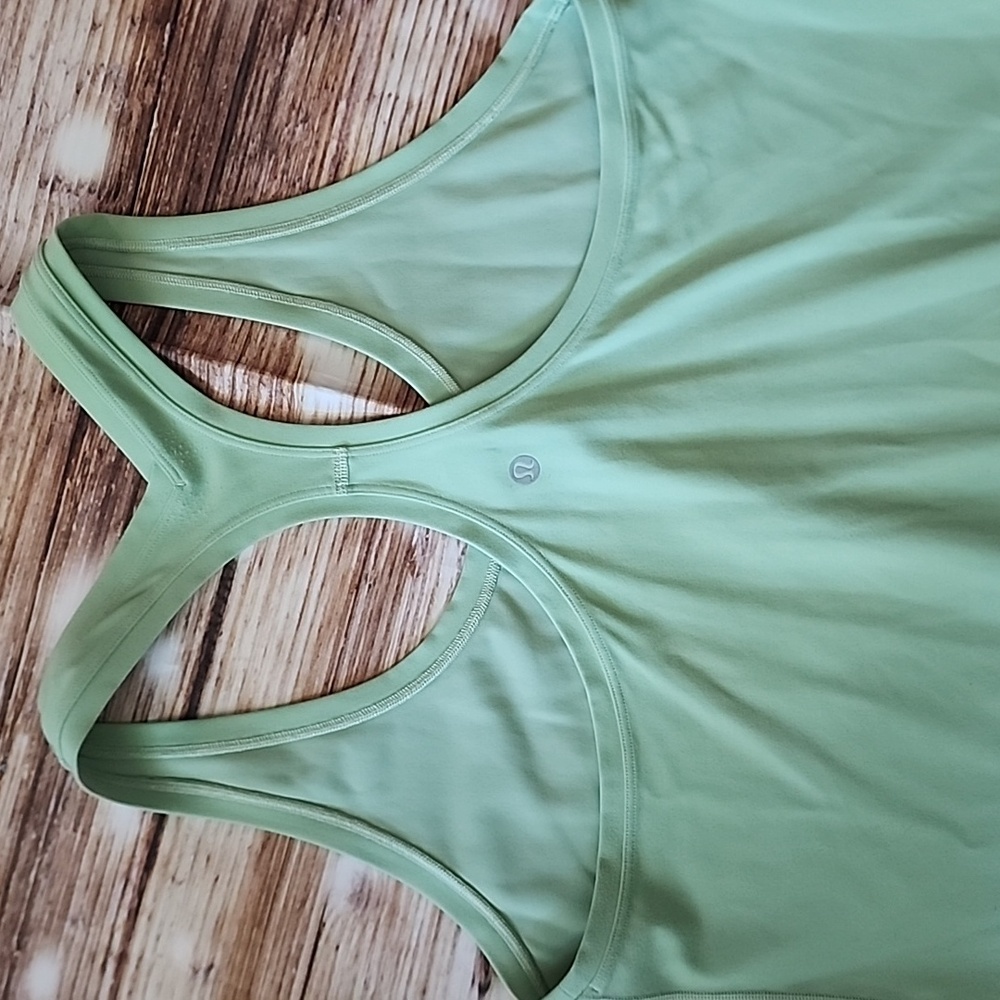 Lululemon Tank - Picture 5 of 6